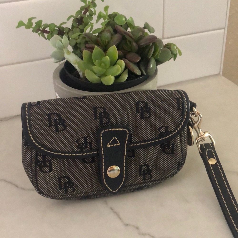 Phone wallet